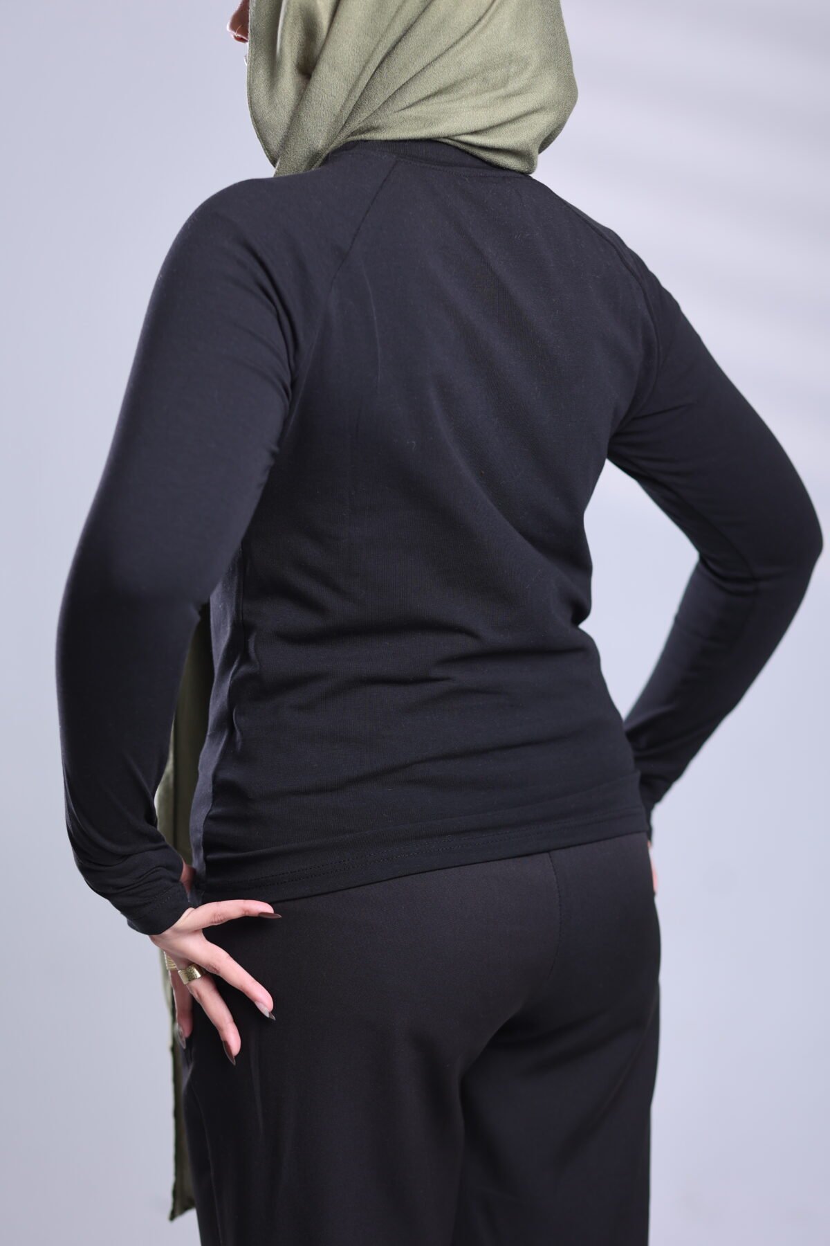 Basic Top Color Black - Image 6