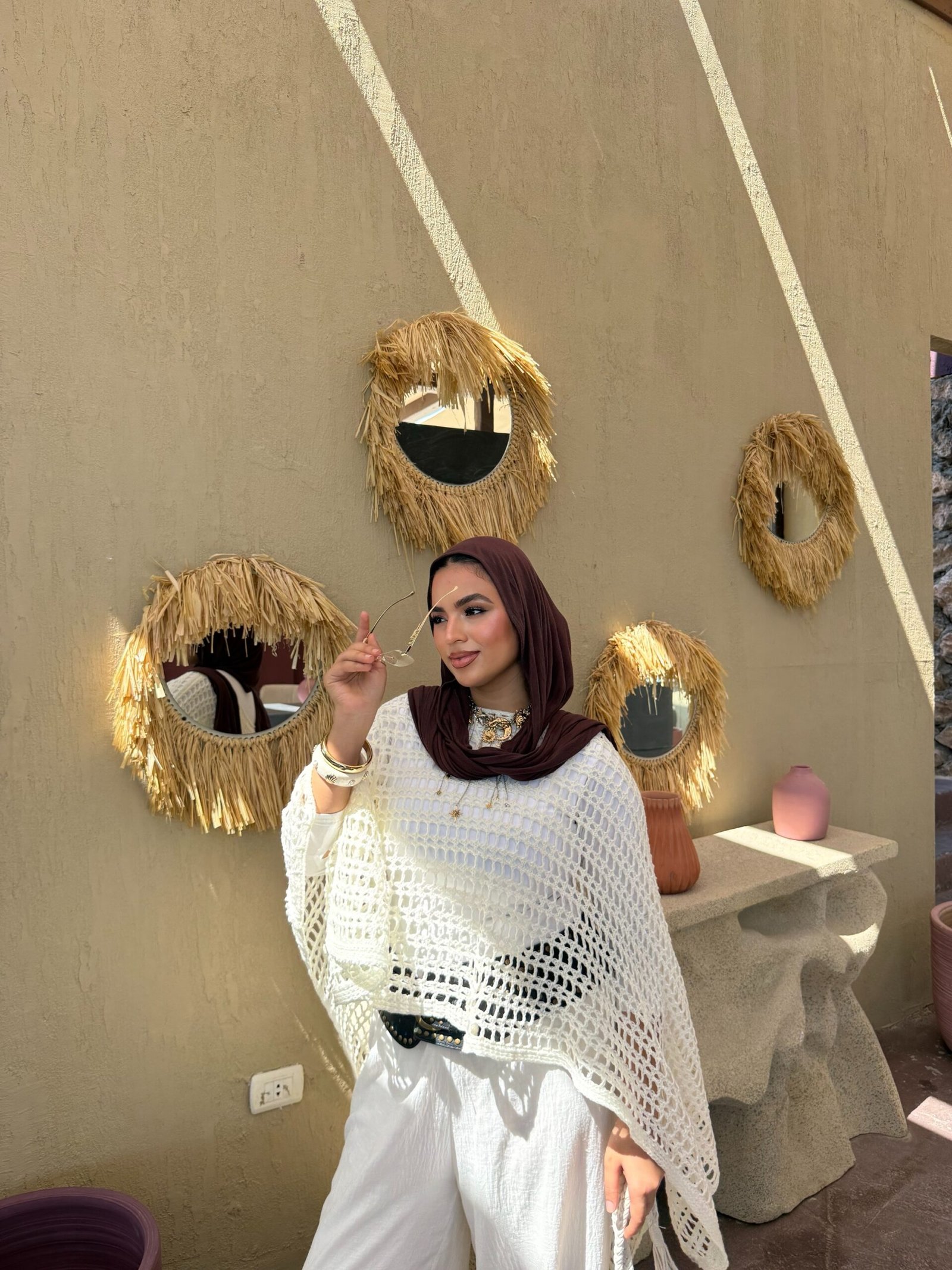 Crochet Cover - Ups ( off white) - Image 4